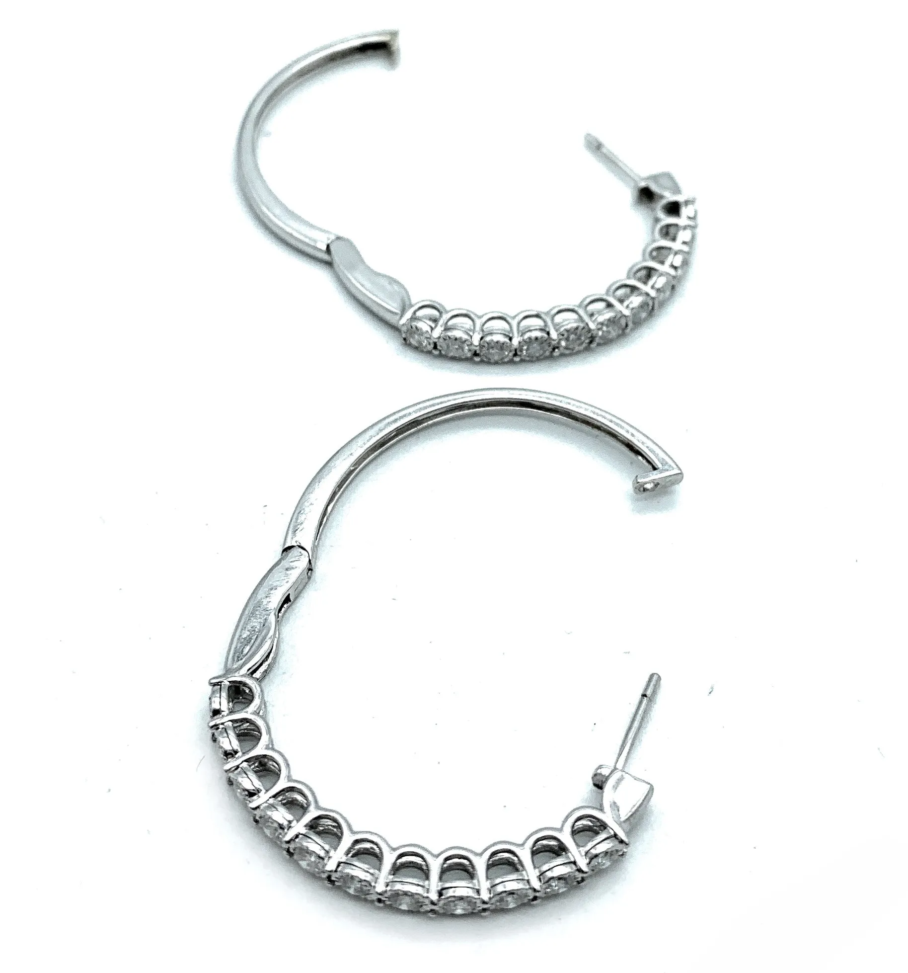 10K White Gold 1.00ctw Diamond Hoop Hinged Earrings