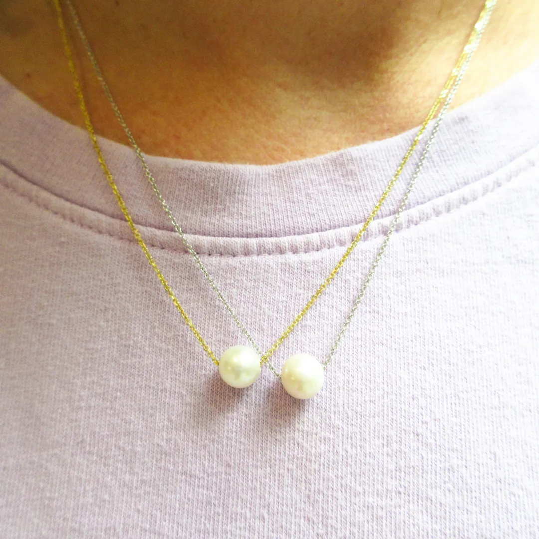 10kt gold 18" Floating Pearl necklace