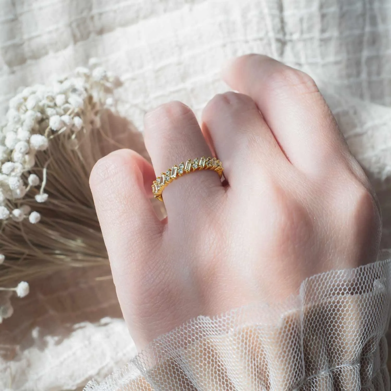 14K Gold Rings Non-Tarnish Engagement Rings for Women Sparkling CZ Wedding Ring Gift for Sister Wife Her (Sizes 5-9)