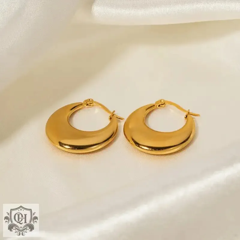 18K Gold Simple U-Shaped Earrings