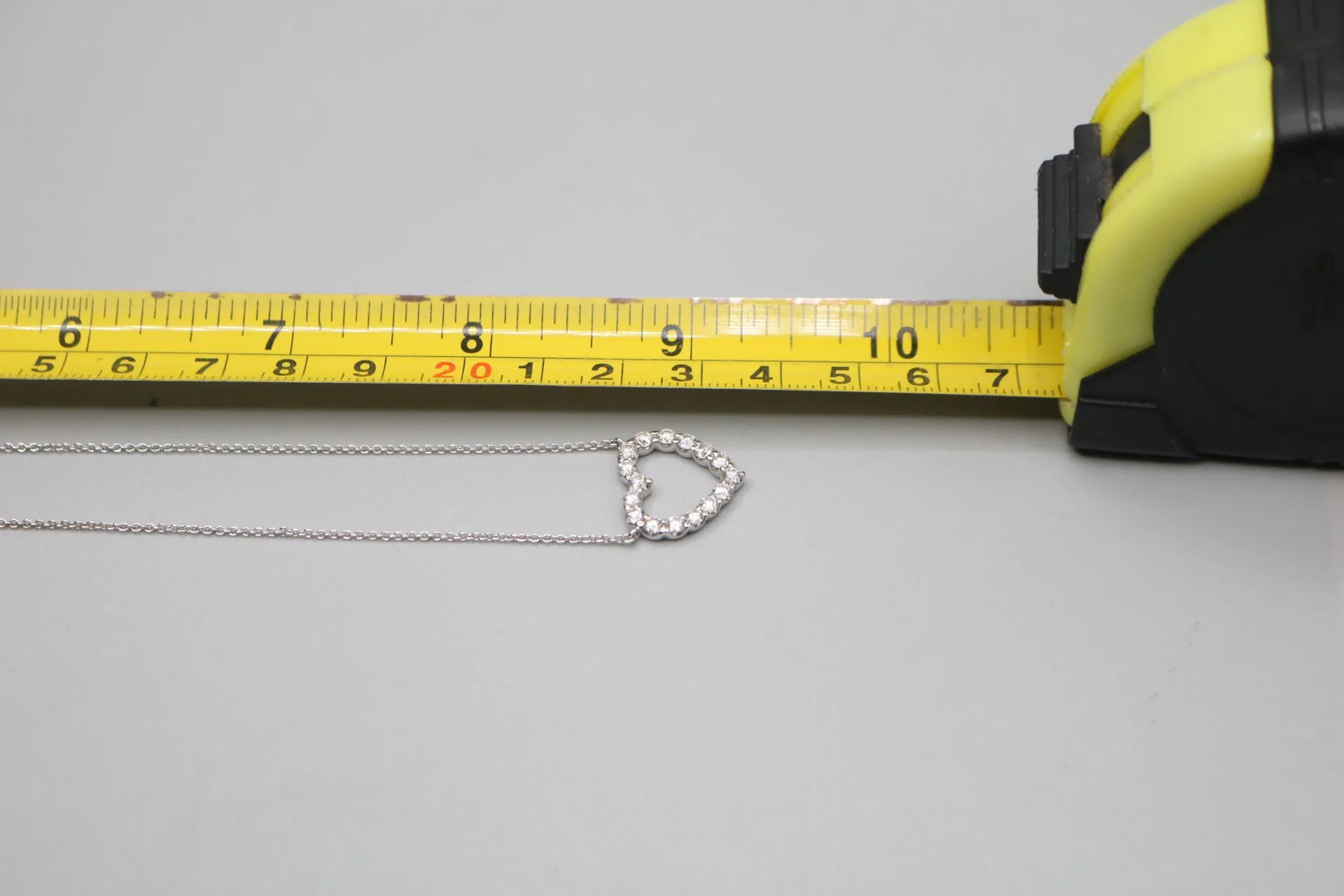 18K White Gold Necklace W/ Diamond Heart Charm (0.80 CTW) (Length 18") Local Pick-Up Only