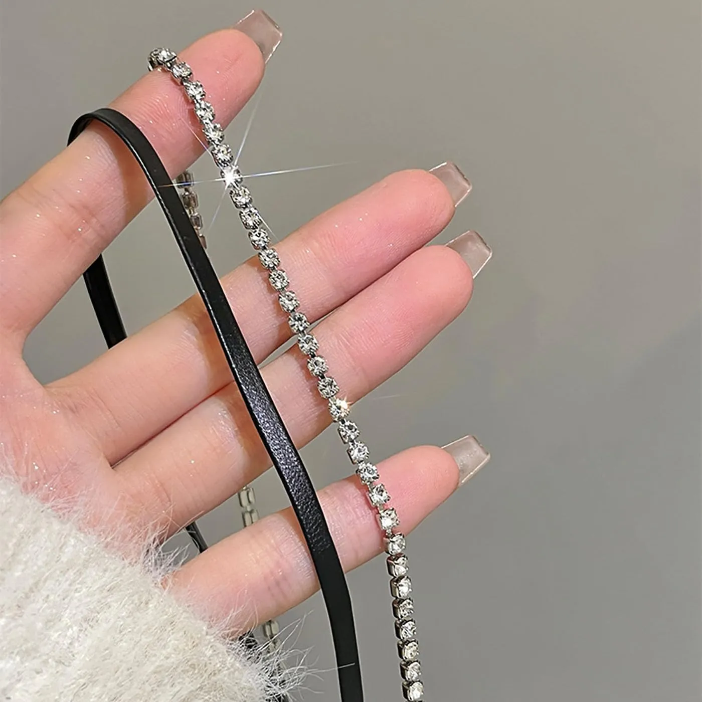 1PCS Black Choker Necklace for Women Black Choker Black Velvet Choker Adjustable Lace Black Collar Necklace Layered Black Choker Black Collar Necklace for Valentines Day Birthday Party Gifts
