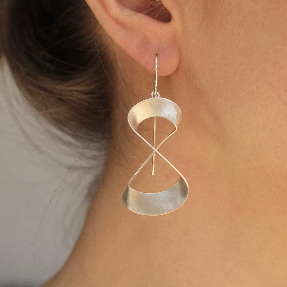 3D Ribbon Earring