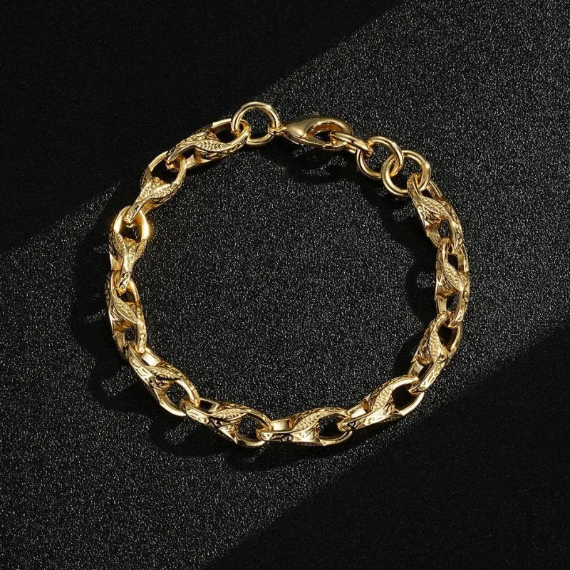 9mm Gold 3D Patterned Tulip Bracelet 8/9 Inch