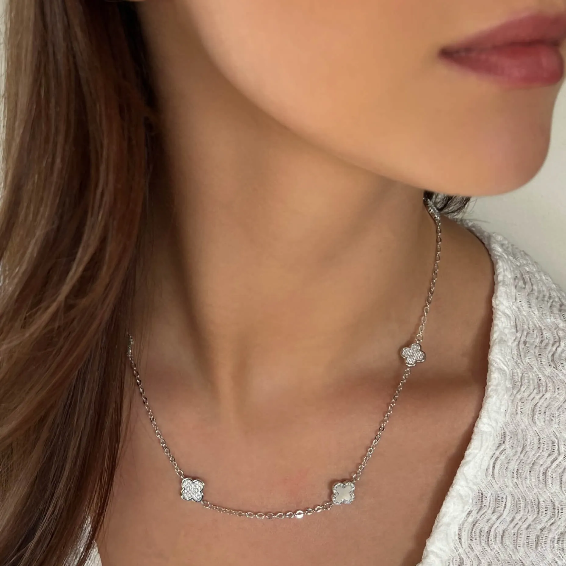 Absolute Silver Clover Short Length Necklace - Mother Of Pearl
