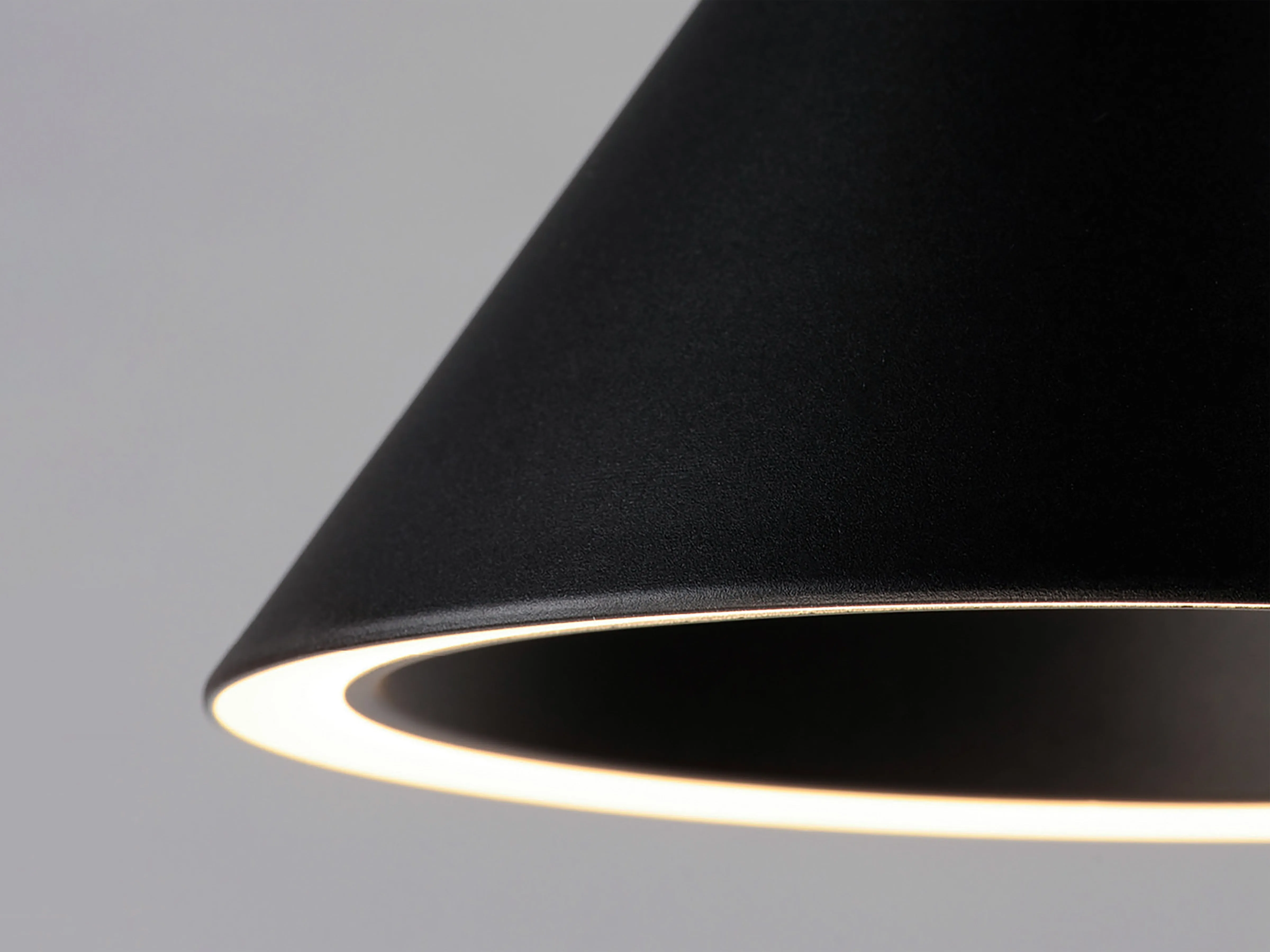 Abyss LED Pendant
