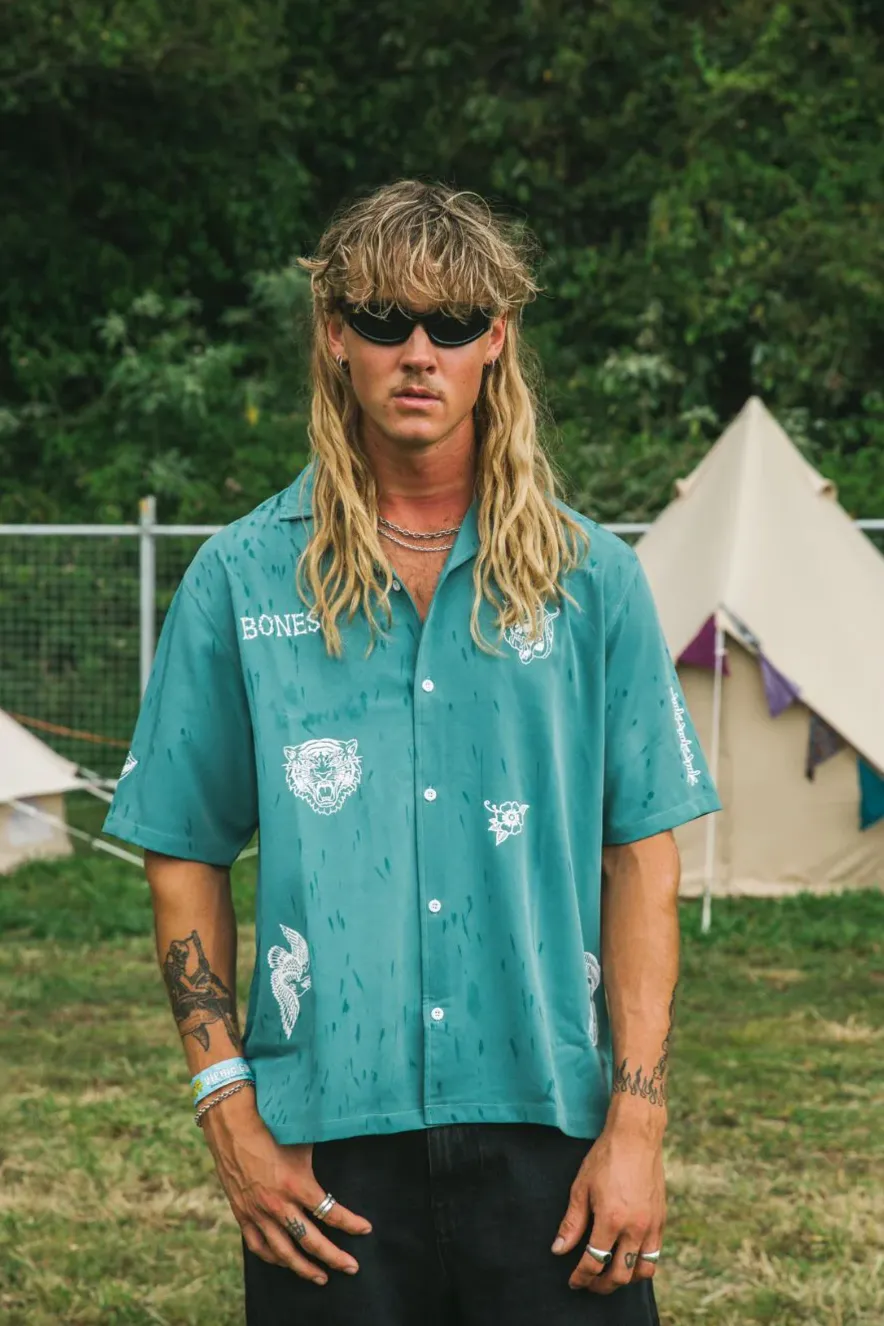 BILLY BONES CLUB CLUB INK BOWLO SHIRT - EMERALD