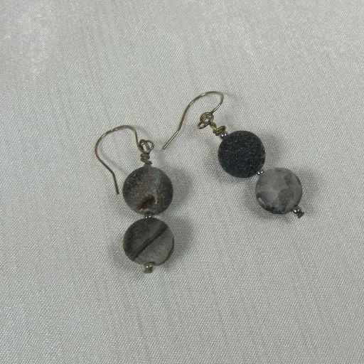 Black Agate Drop Earrings Fashionable Gemstone Earring