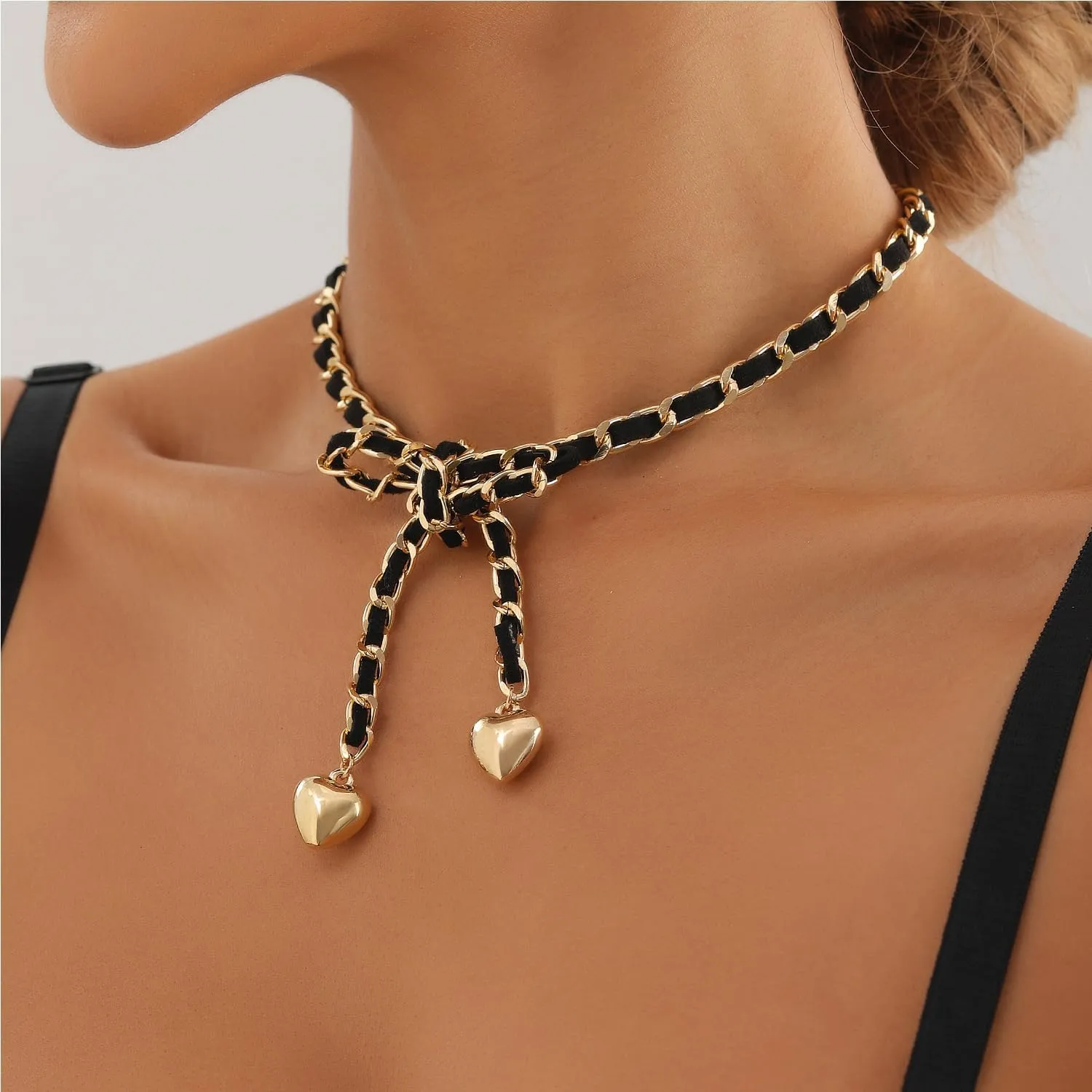 Black Choker Necklace for Women Gothic Black Heart Butterfly Bow Choker Necklace Black Velvet Collar Chokers Necklace Birthday Party Jewelry for Women
