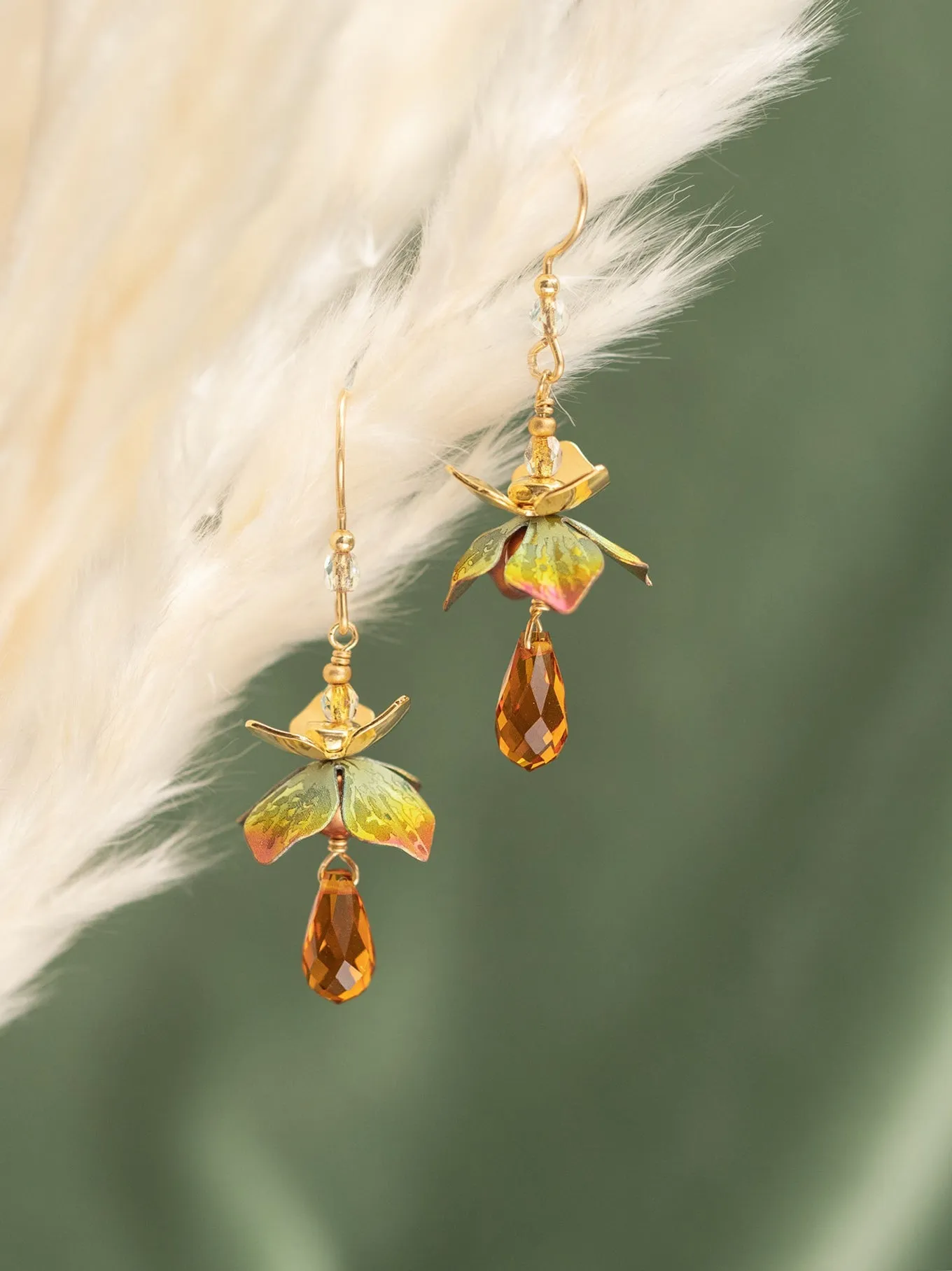 Brilliant Amber Karis Earrings