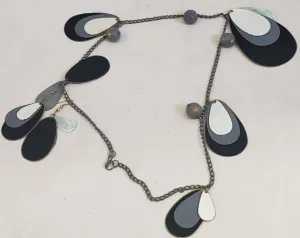 Bula -- Women's 2Pc. Necklace Set