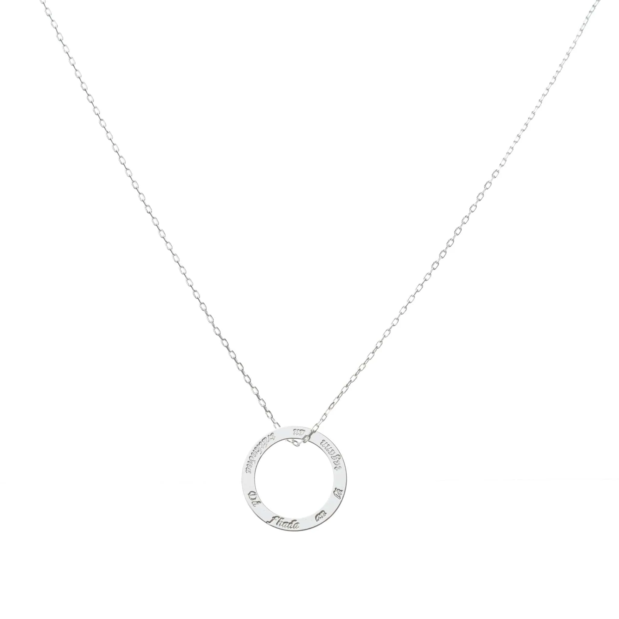 Celebrate Dá fhada an lá tagann an tráthnóna - Silver