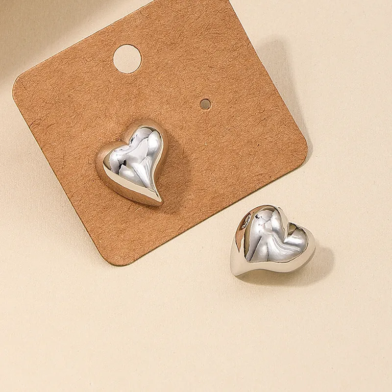 Charming Vienna Verve Metal Stud Earrings for Fashionable Travelers and Sweet Love Mood Women's Style