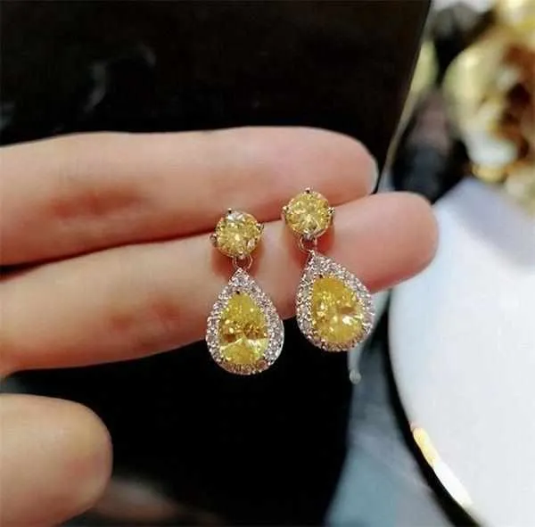 Charming Zircon Stud Earrings For Ladies