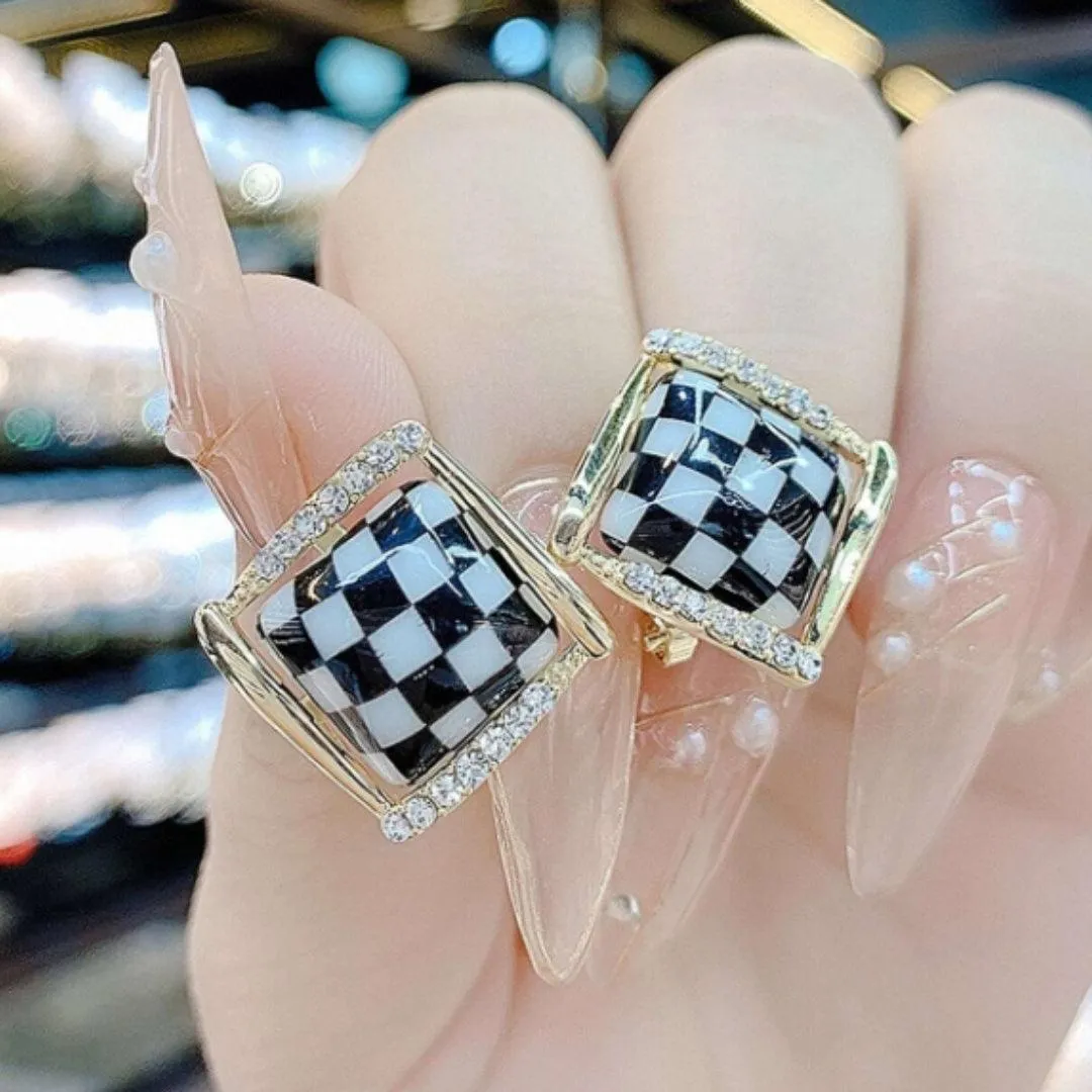 Checkered Square Stud Earrings