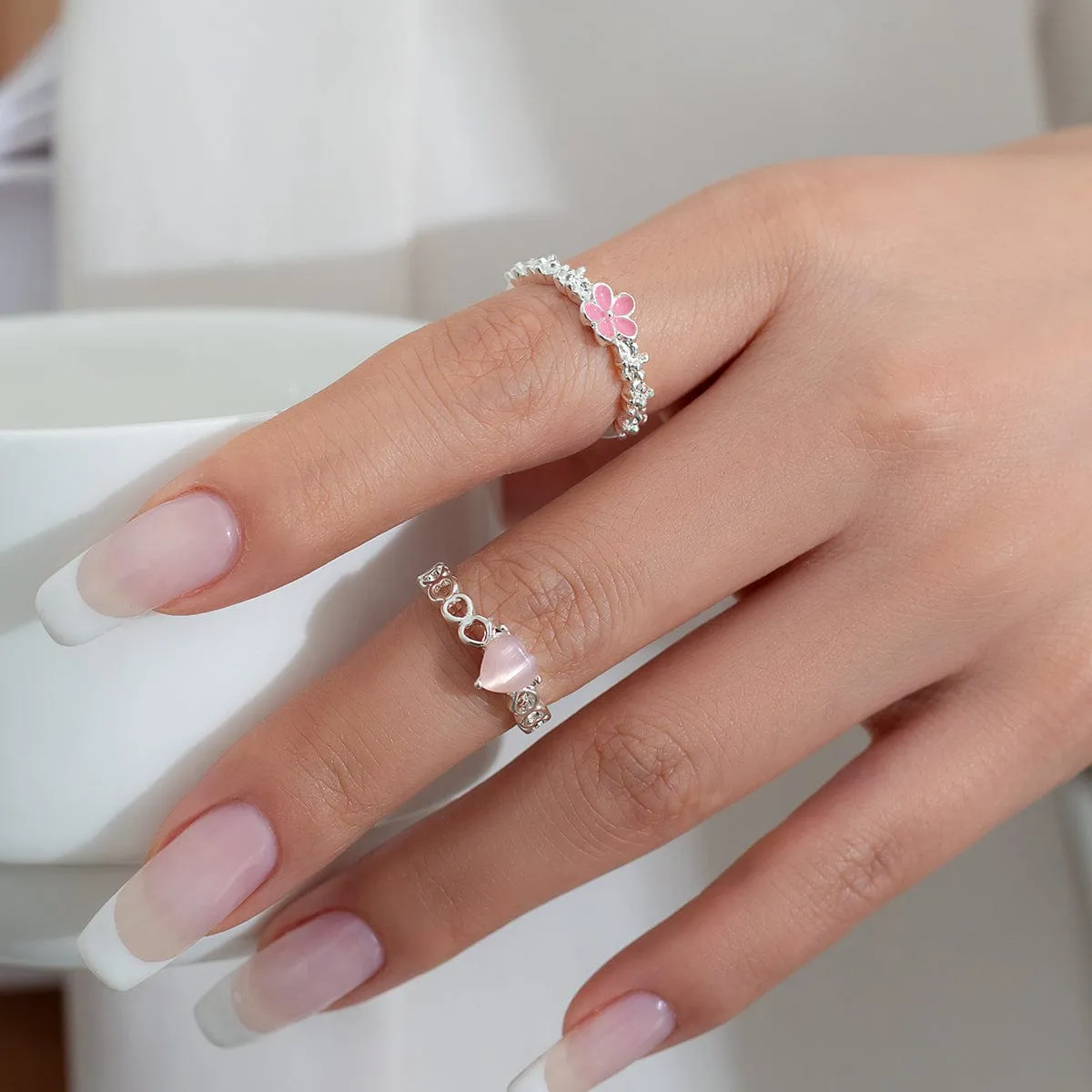 Chic Flower Opal Heart Ring Set