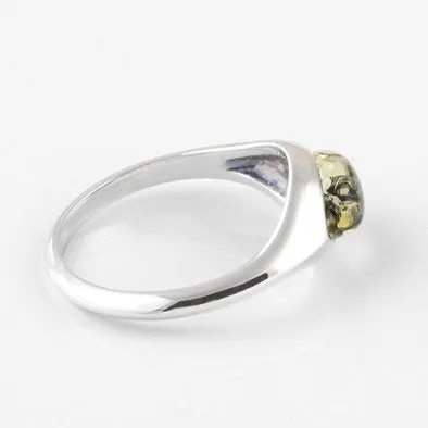 Chic Green Amber Marquise Ring