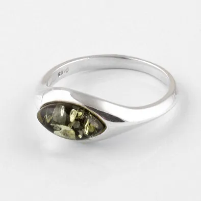 Chic Green Amber Marquise Ring
