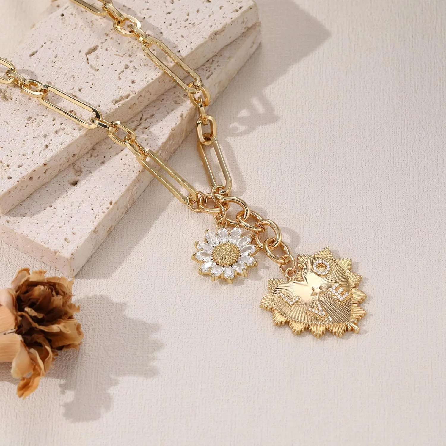 Chunky Gold Necklace Teen Girl Gifts Trendy Stuff Choker Necklace for Woman with Heart Birthday Gifts for Her Gold Necklace for Women Non Tarnish Mothers Day Gifts for Mom