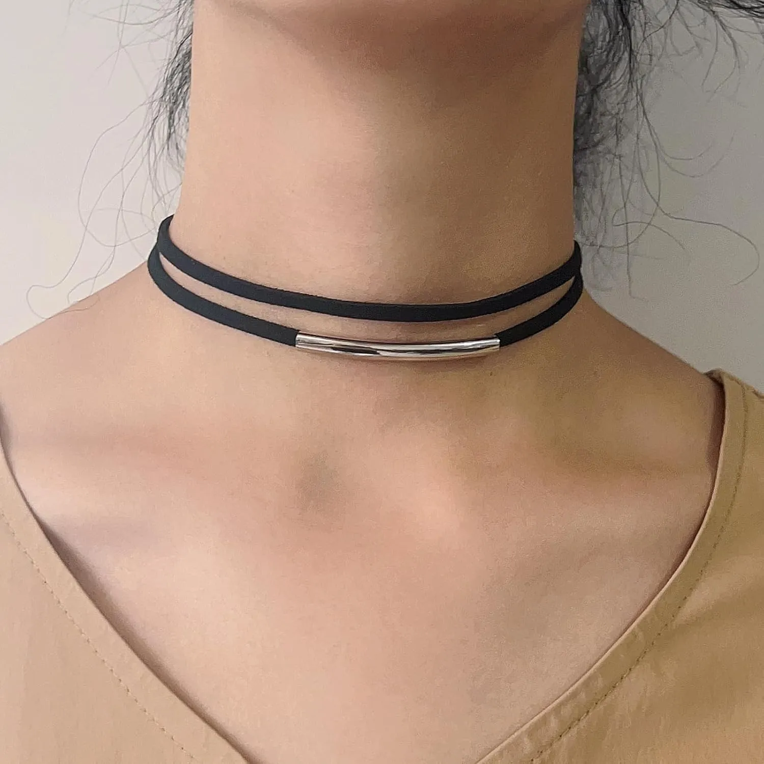 CJIAYUJEW Black Choker Necklaces for Women Adjustable Layered Necklaces Statement Velvet Leather Collar Necklace,Choker Goth Jewelry Gifts for Women