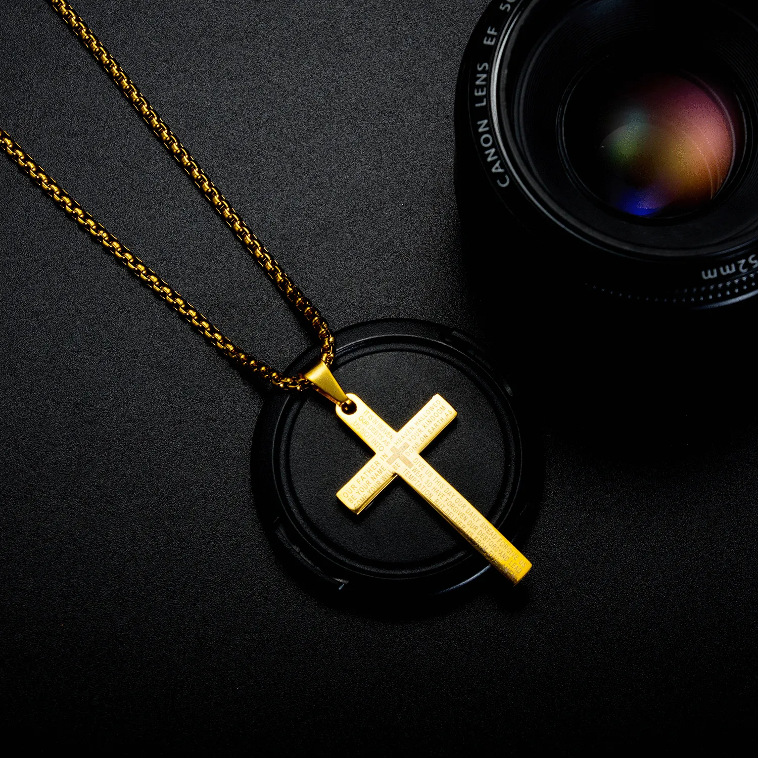 Classic vintage cross pendant