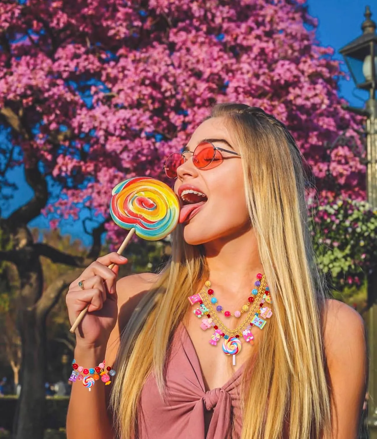 Colorful Candy Beaded Bracelets for Women Fun Novelty Sweet Candy Lollipop Marshmallow Cake Pendant Elastic Stretch Bracelet Kawaii Cute Friendship Party Bangle Wrist Jewelry
