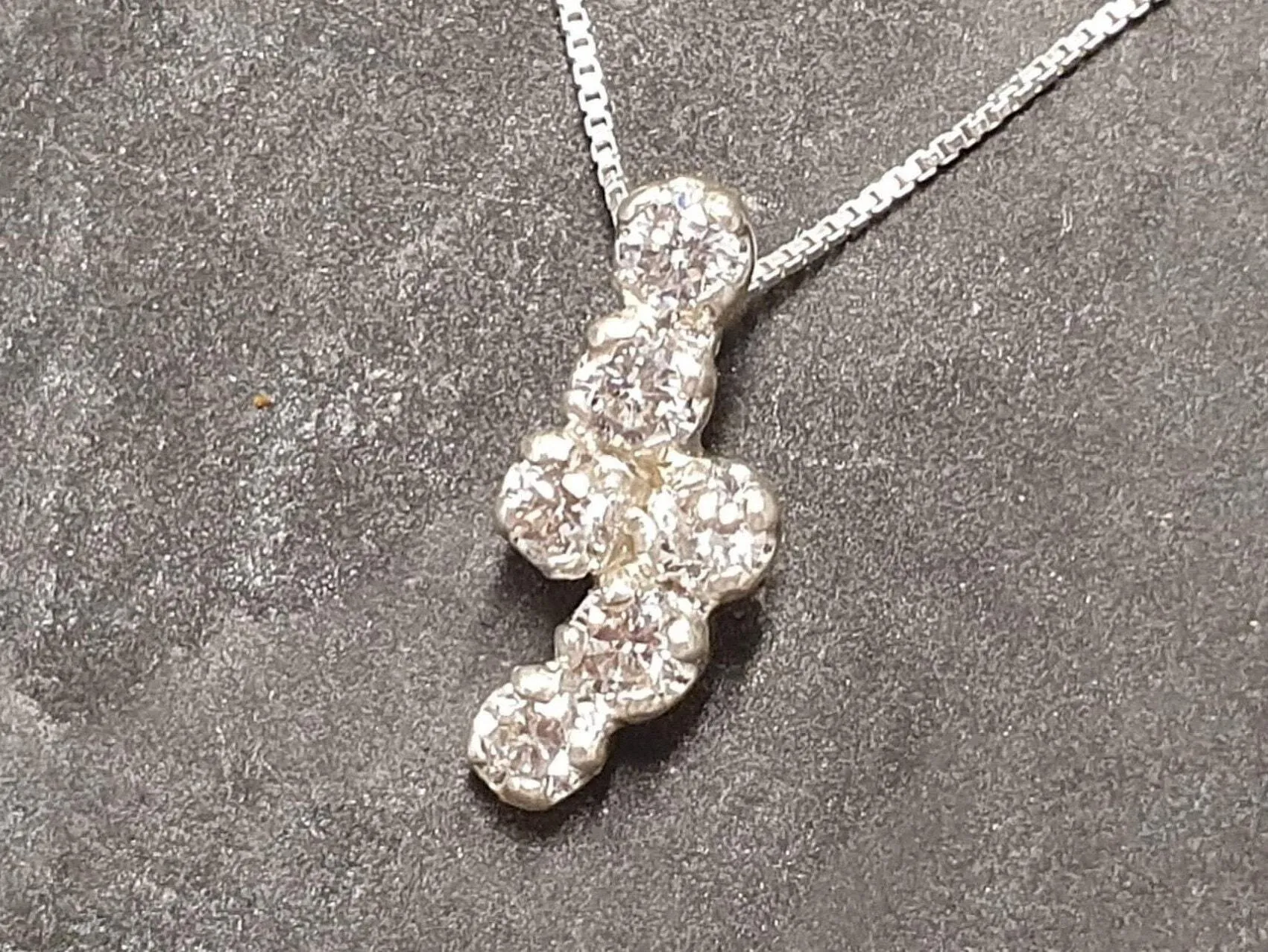 Dainty Diamond Pendant - Vintage Diamond Necklace - Silver Sparkly Necklace