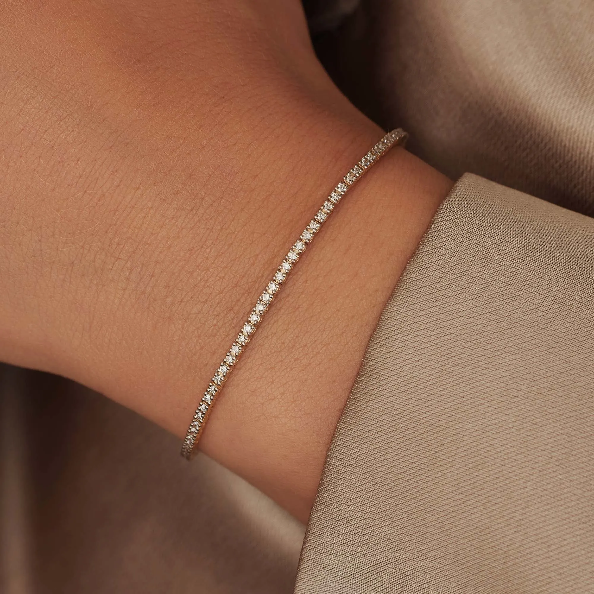 De la Paix Madeline 14 karat gold tennis bracelet with diamond 1.08 carat