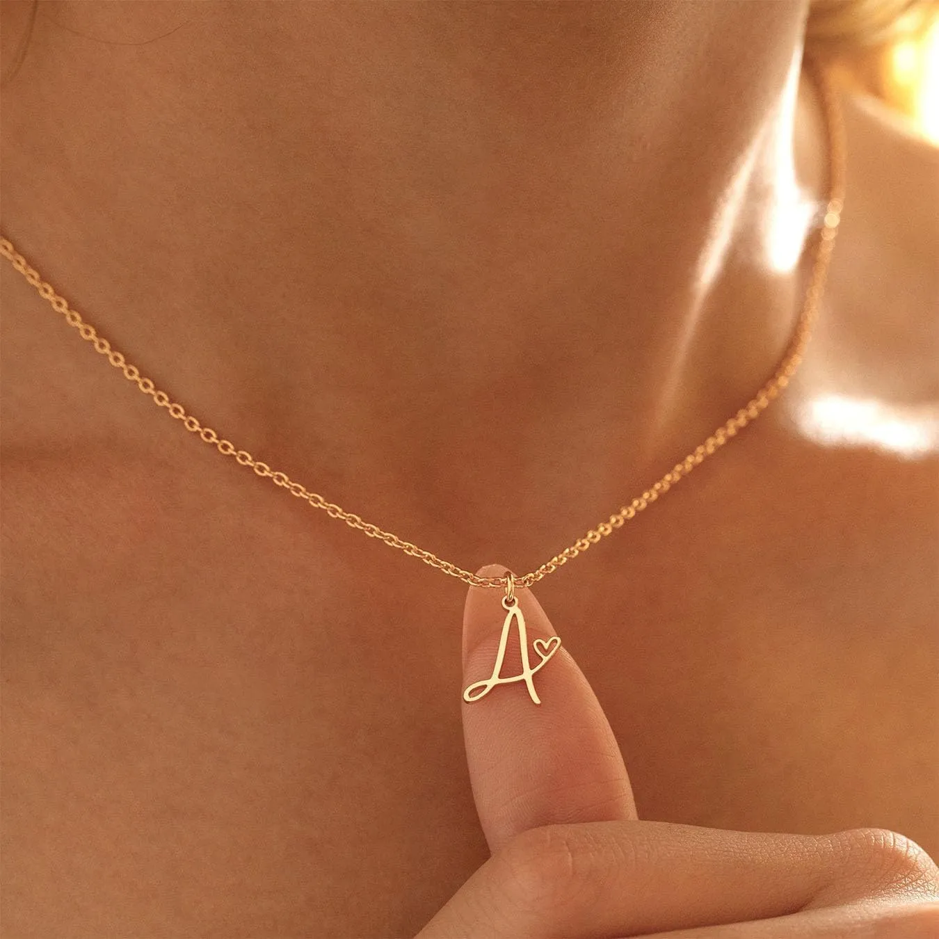 Foxgirl Gifts for Women-Mom Gold Initial Necklaces for Women Personalized Letter A-Z Pendant Necklace Simple Cute Tiny Monogram Necklaces 14K Gold Plated Choker Necklaces Gold Jewelry