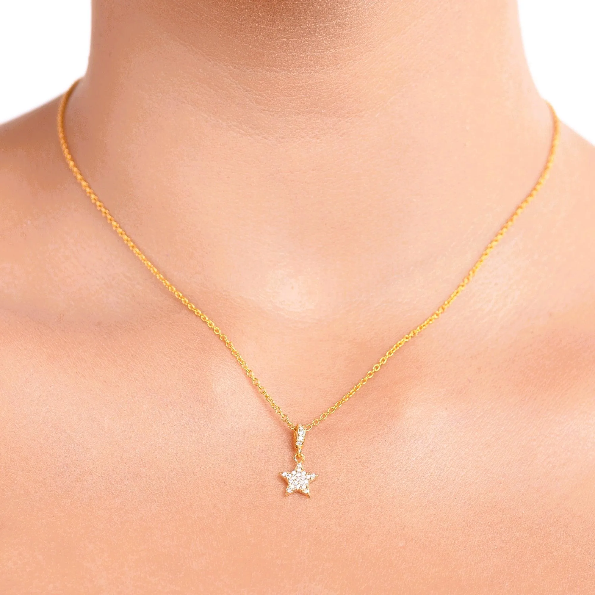 Gleaming Star Studded Silver Necklace - From Purl