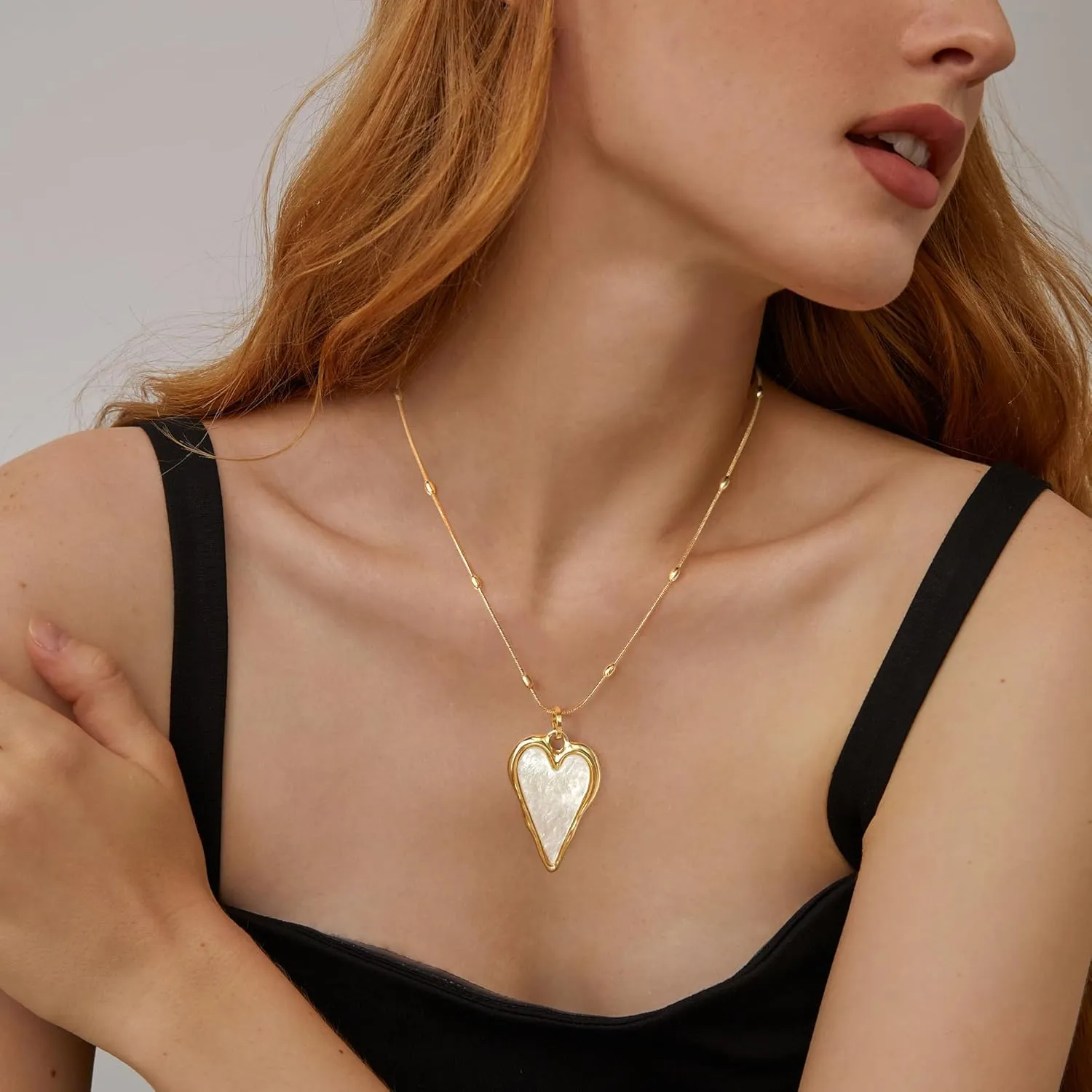 Gold Heart Acrylic Necklace for Women Dainty Jewelry Trendy Heart Necklaces for Birthday