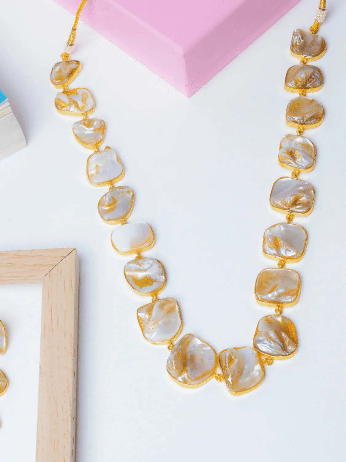 Hailey Baroque Pearl Necklace Set with Earrings