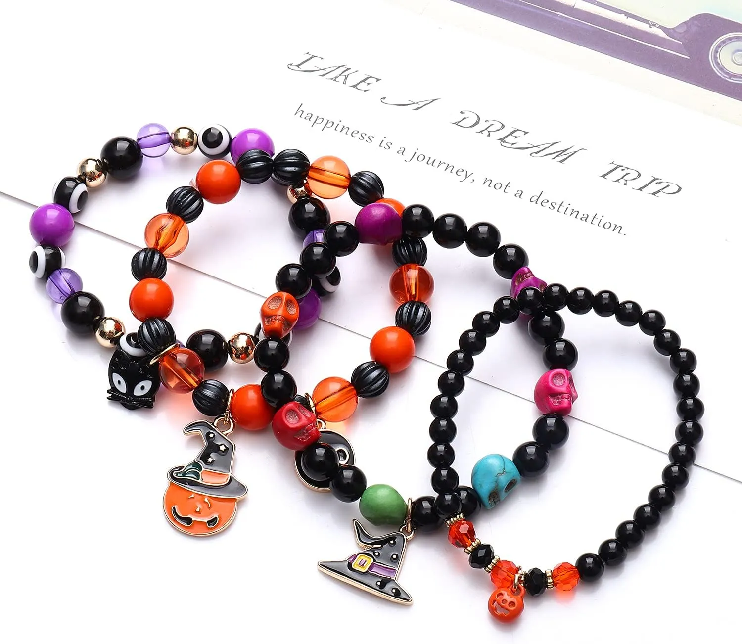 Halloween Bracelet Set Stack Pumkin Ghost Treat Witch Hat Charm Bracelets Halloween Beaded Stretch Bracelets Costume Jewelry for Women
