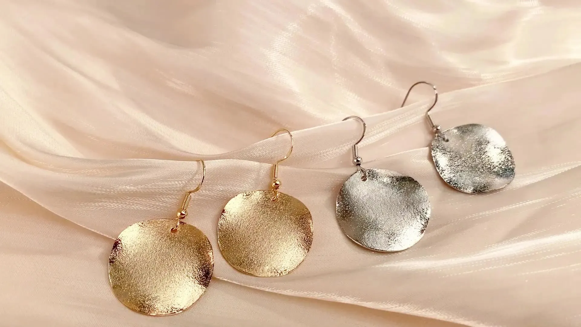 Irregular Round Drop Earrings | Minimalist Curved Earrings | Hypoallergenic Jewelry