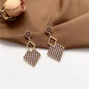 Korean  Simple Houndstooth Square Clip on Earrings