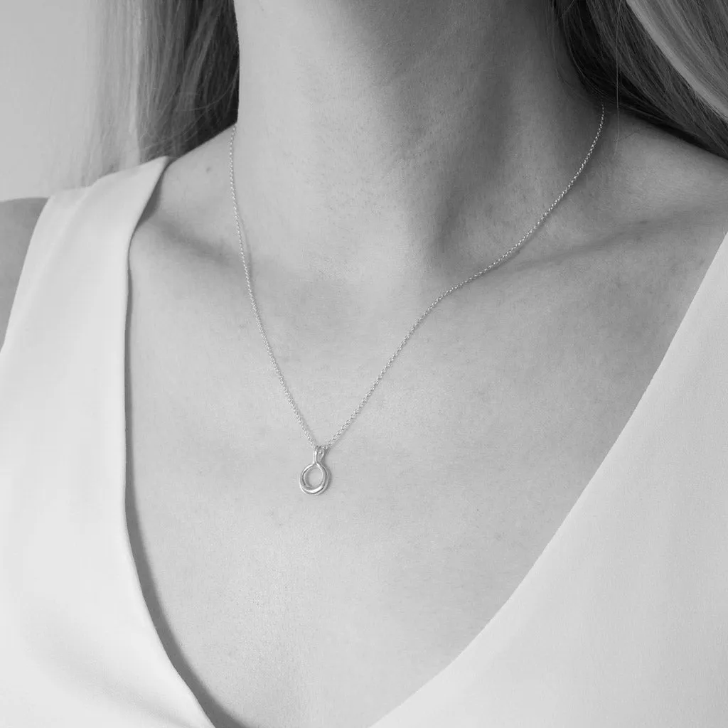 Lea Sterling Silver Circle Pendant Necklace