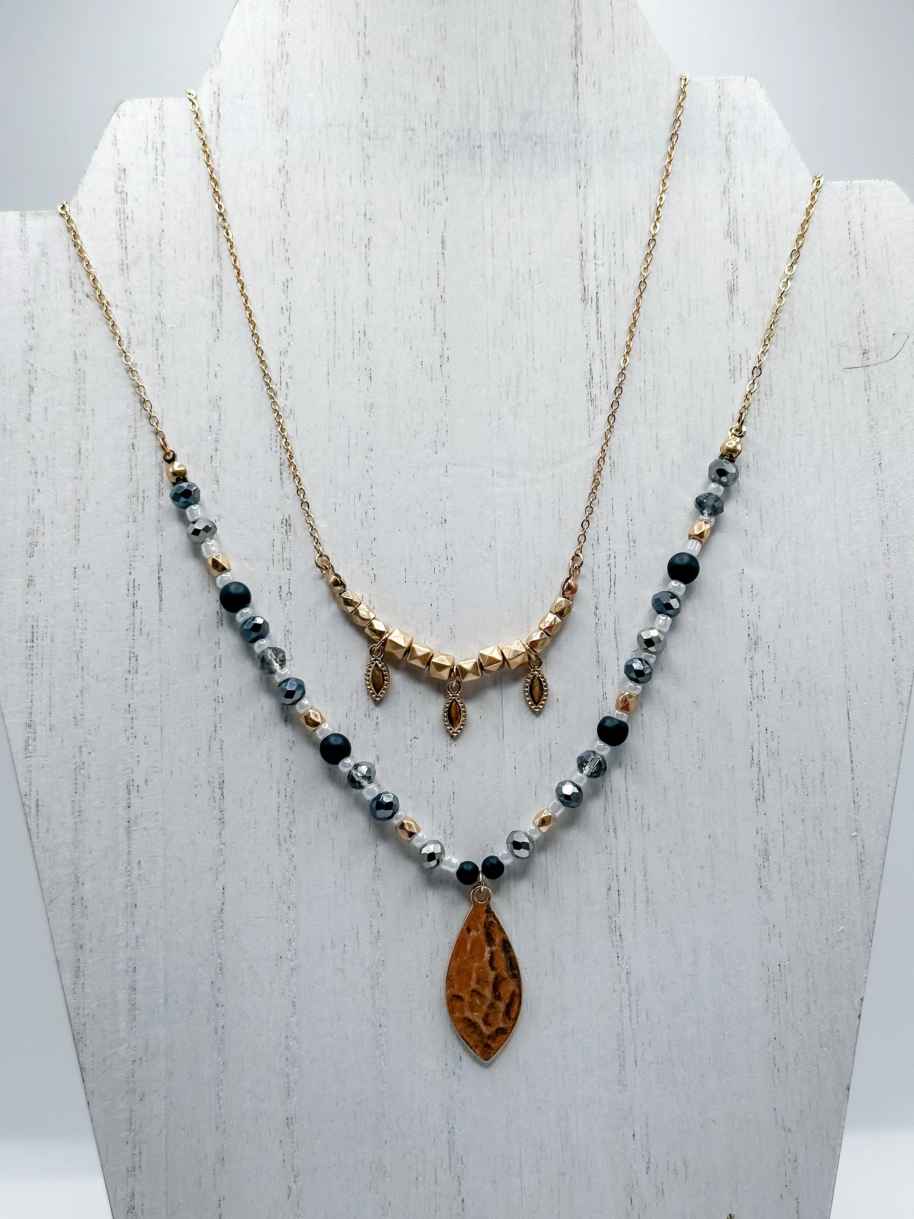 Leaf Drop Layered Gold Necklace Set