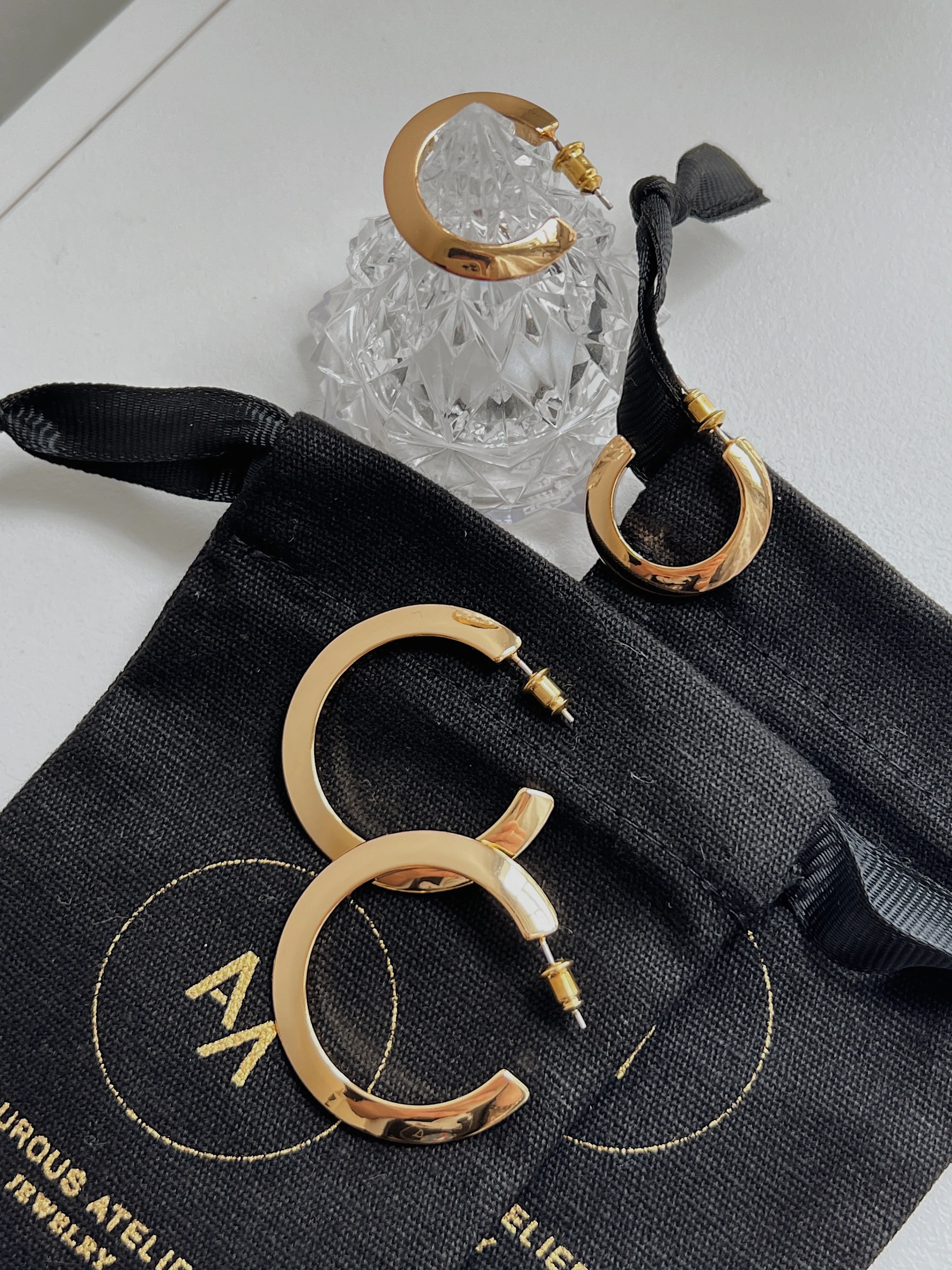 Lena Minimal Flat Hoop Earrings