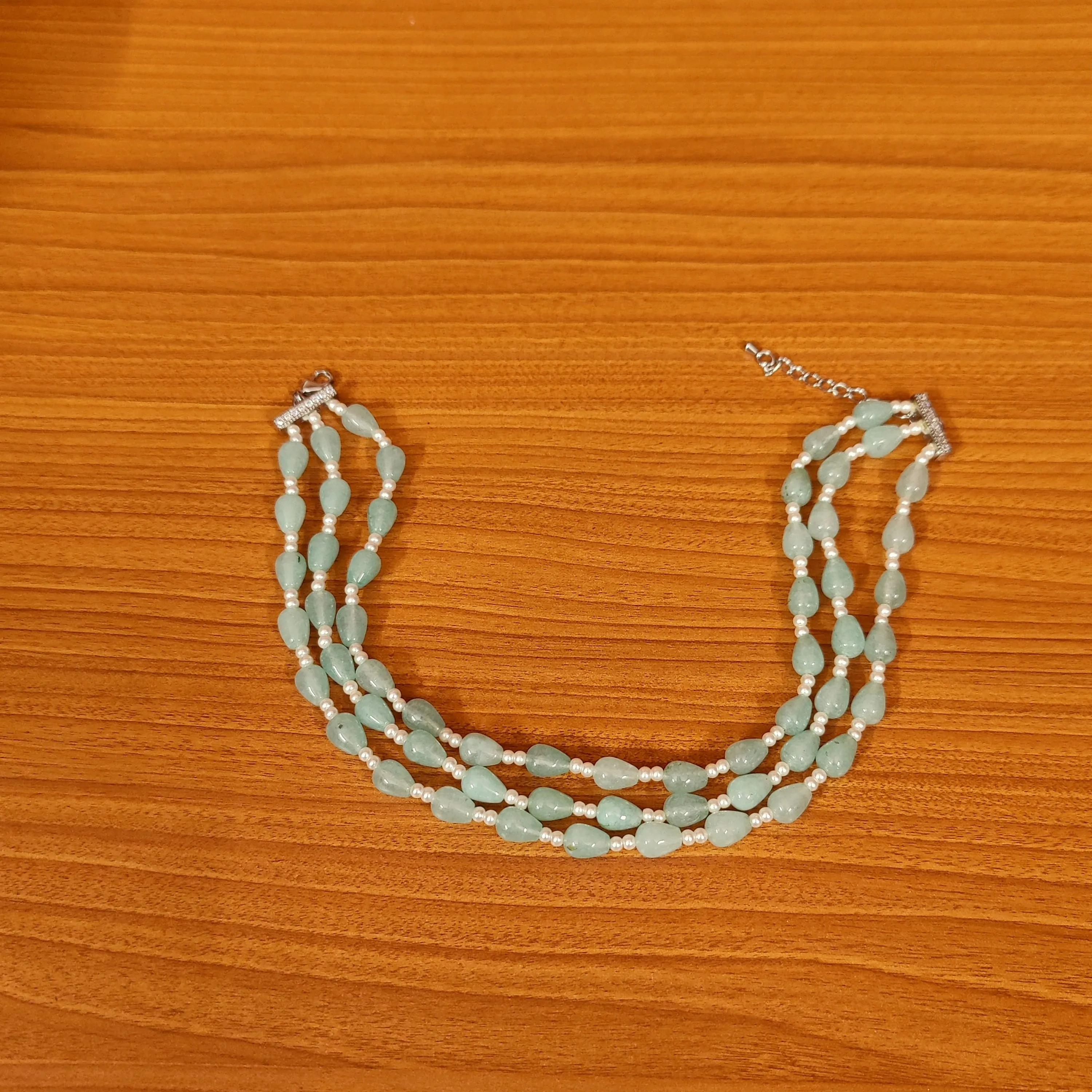 LIGHT TURQUOISE MONALISA BEADS 3 LAYERED CHOKER NECKLACE