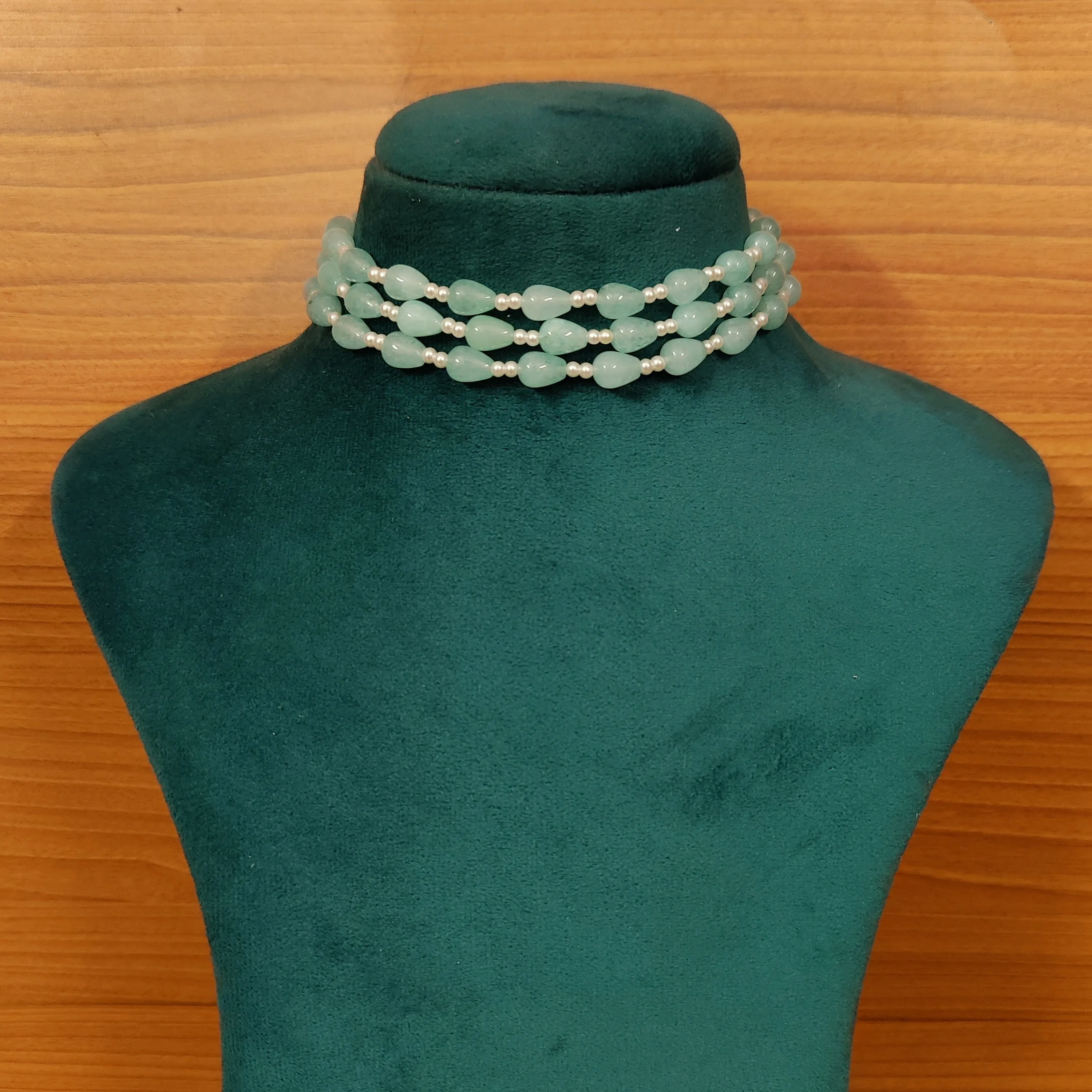 LIGHT TURQUOISE MONALISA BEADS 3 LAYERED CHOKER NECKLACE