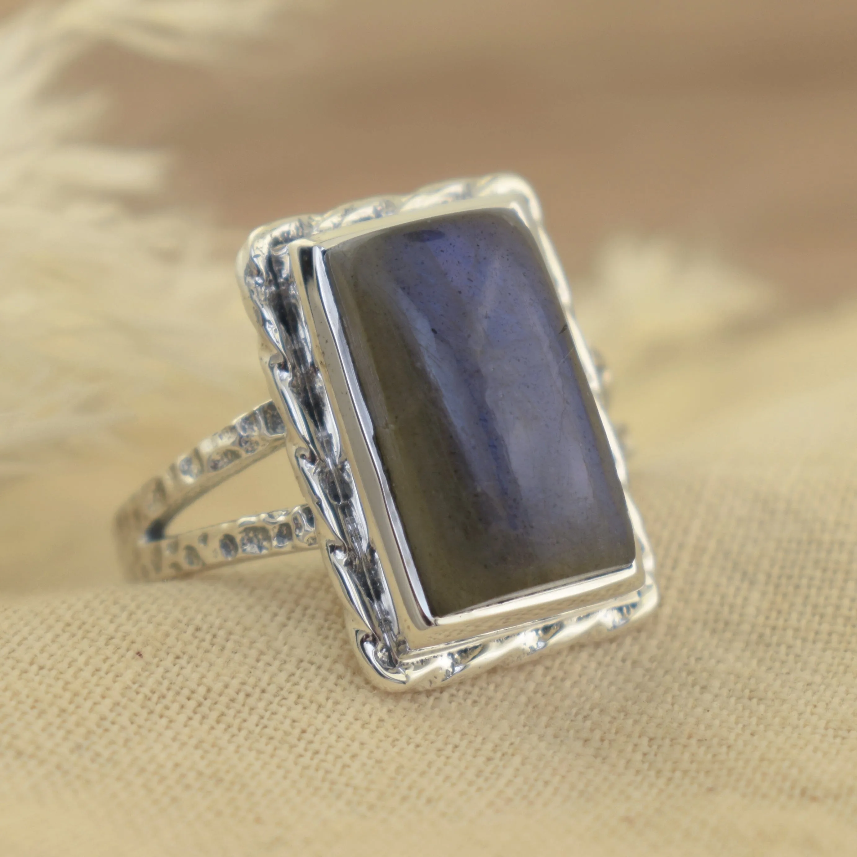 London Fog Ring