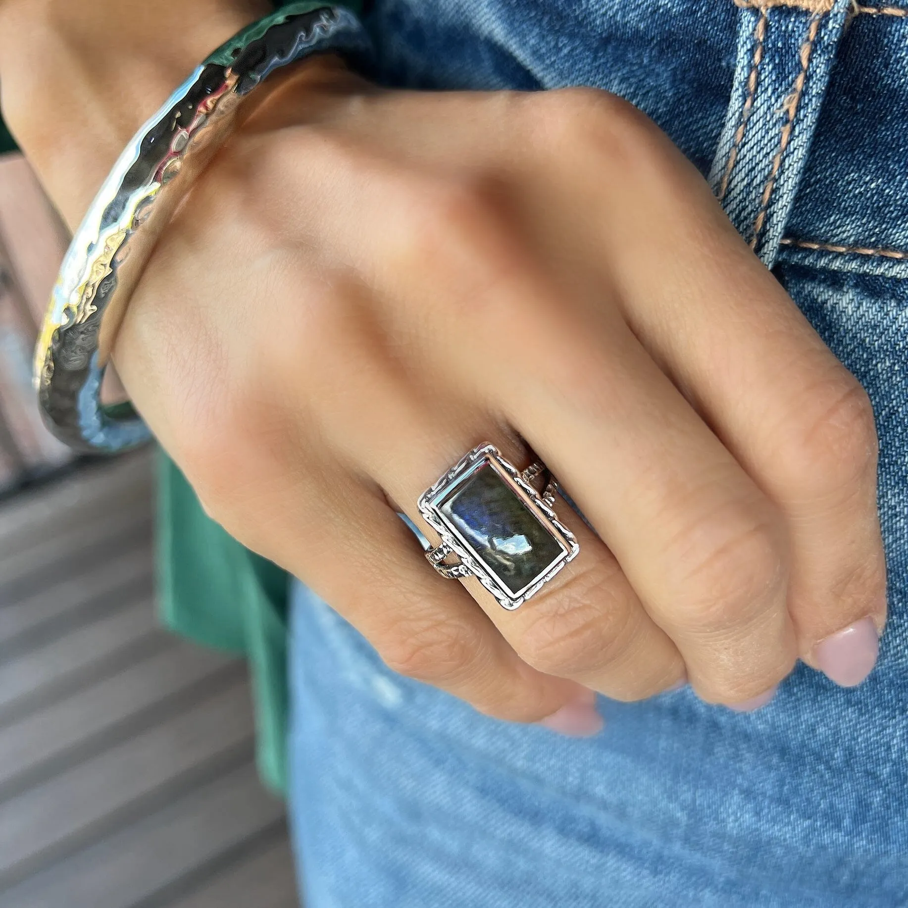 London Fog Ring