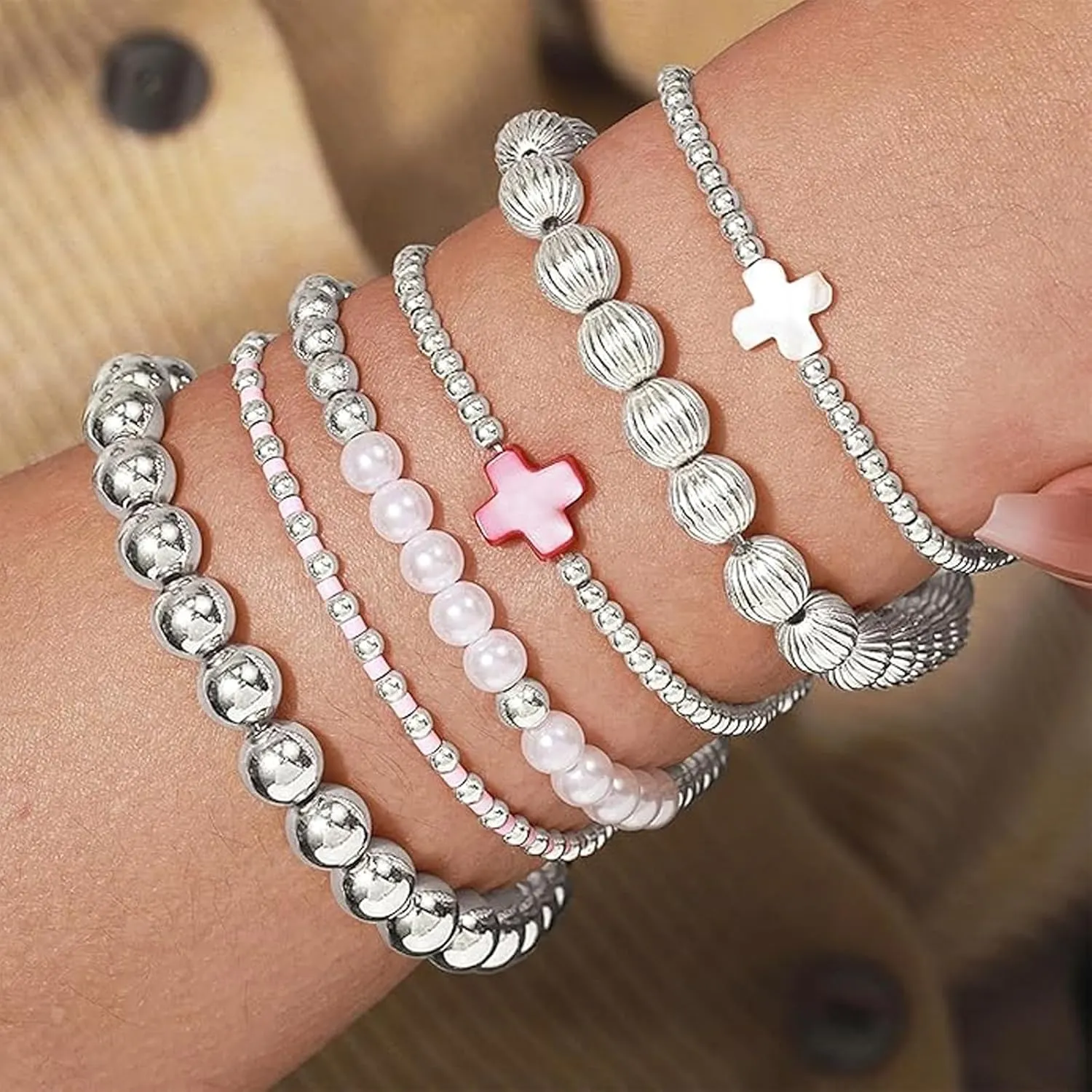 Long tiantian 5PCS Gold Beaded Bracelets for Women Non Tarnish Dainty Pearl Beaded Bracelet for Women Trendy Clay Bead Bracelets Stack Stretch Bracelets for Women Gifts 2025