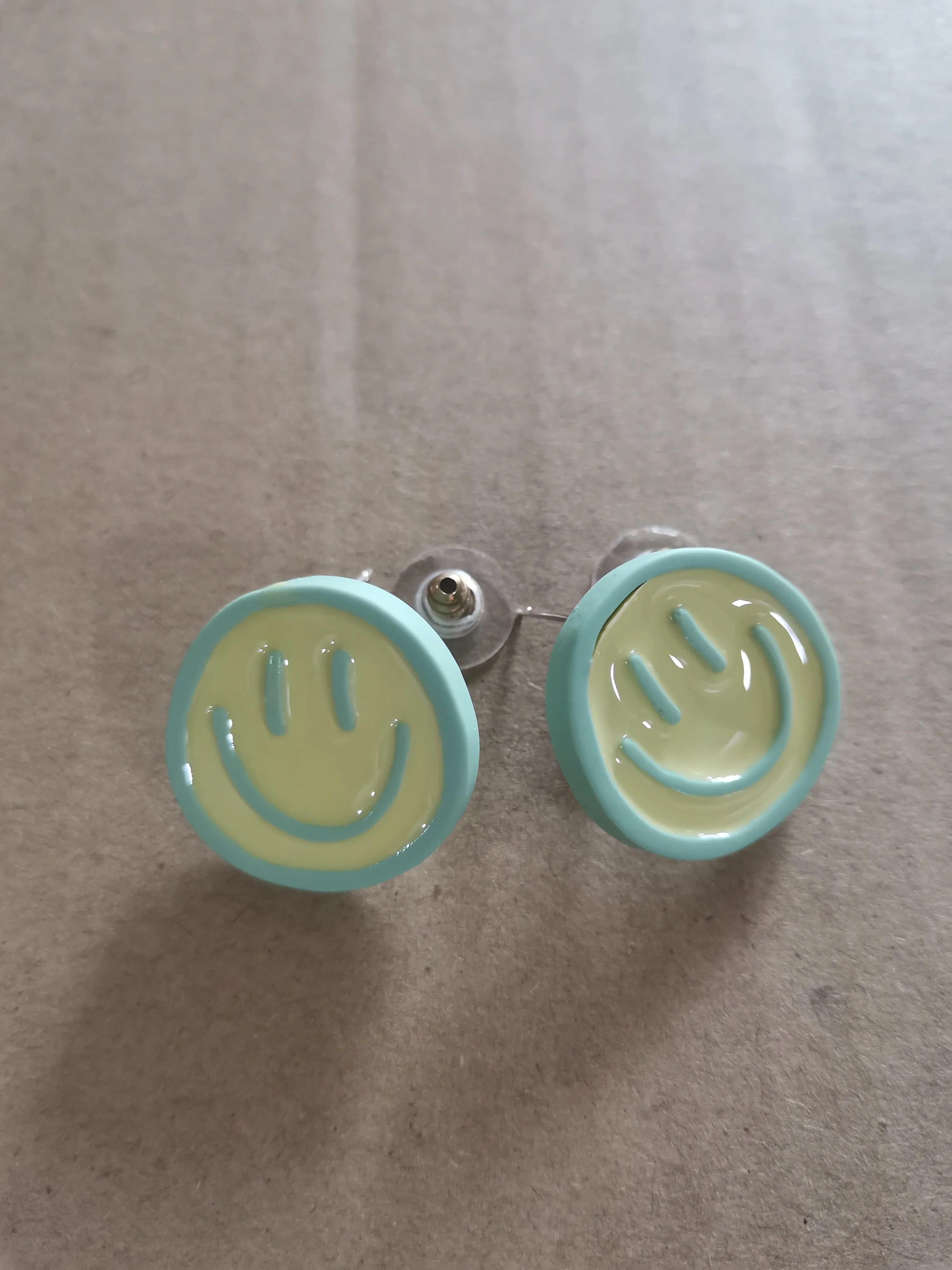 LuluRell Earrings, smiling face, fashionable casual earrings