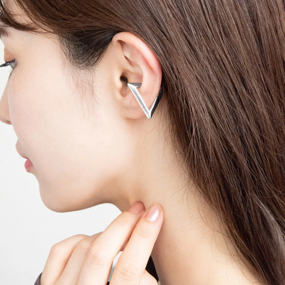 Metallic Triangle Ear Cuff