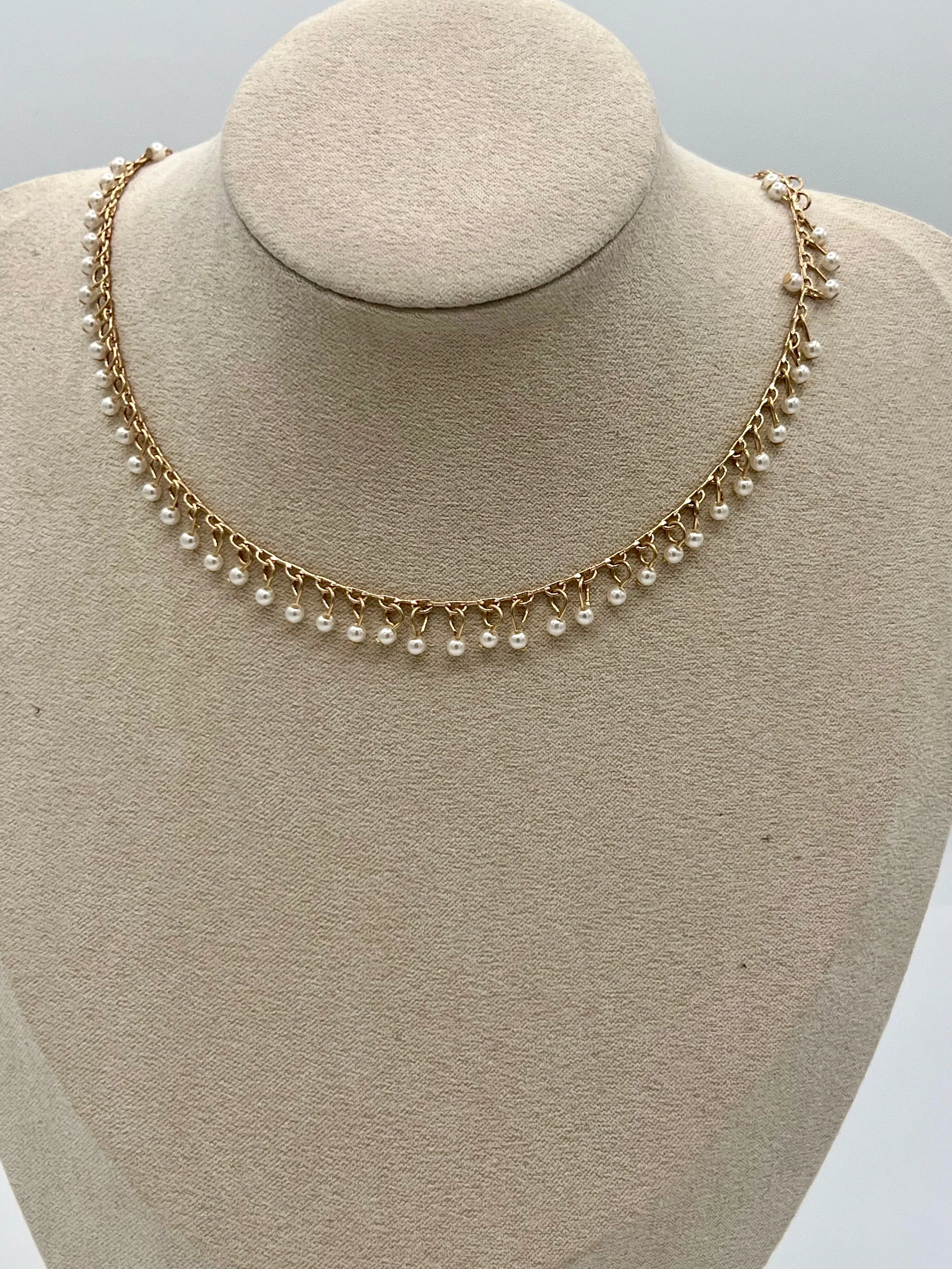 Mini Pearl Necklace Gold