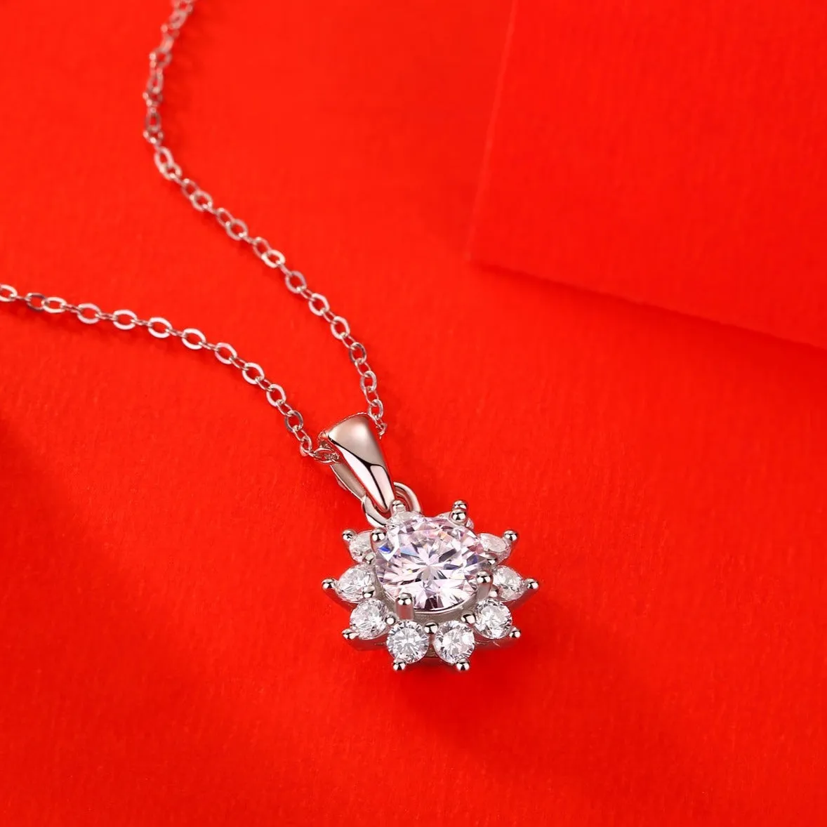 Moissanite Necklace Pendant – Desire Style with 18K Gold Plating