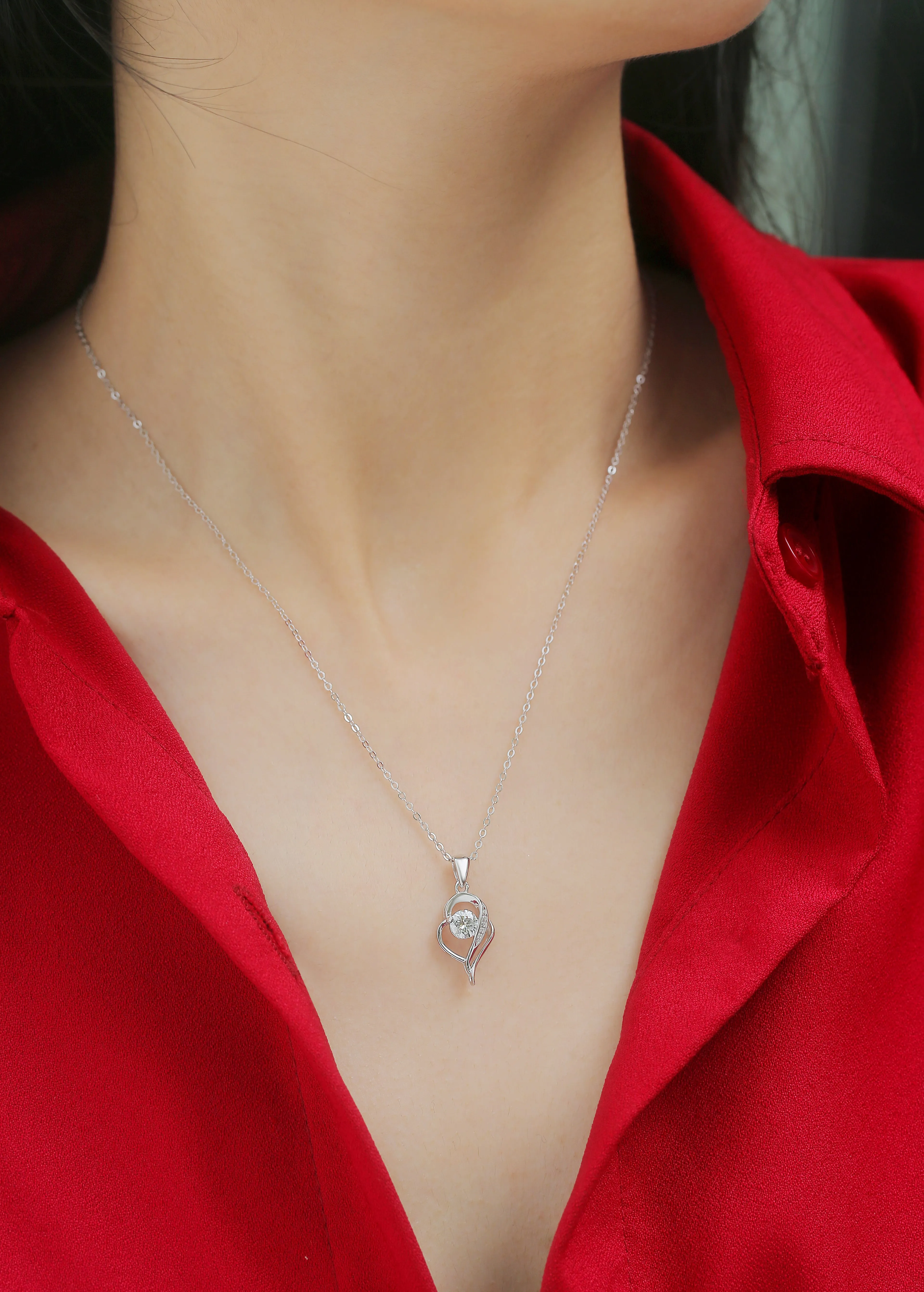Moissanite Pendant Necklace for Women | 925 Sterling Silver with 18K Gold Plating | Heartstrings Design