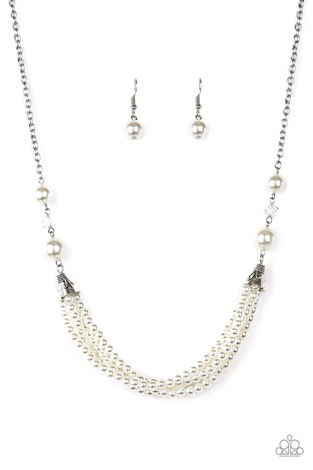 One WOMAN Show - White Necklace