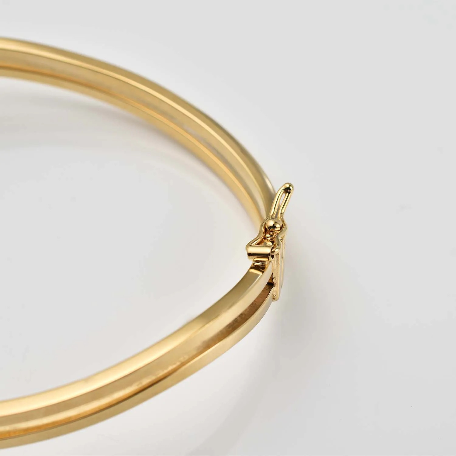 Ouro Double Bar Bangle in 9K Gold